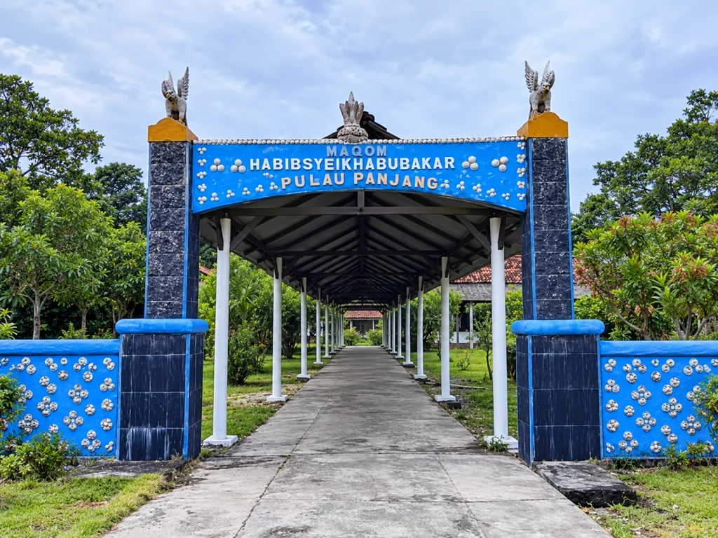 Makam Syekh Abu Bakar Pulau Panjang